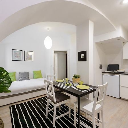 Apartments Vega Ljubljana Extérieur photo