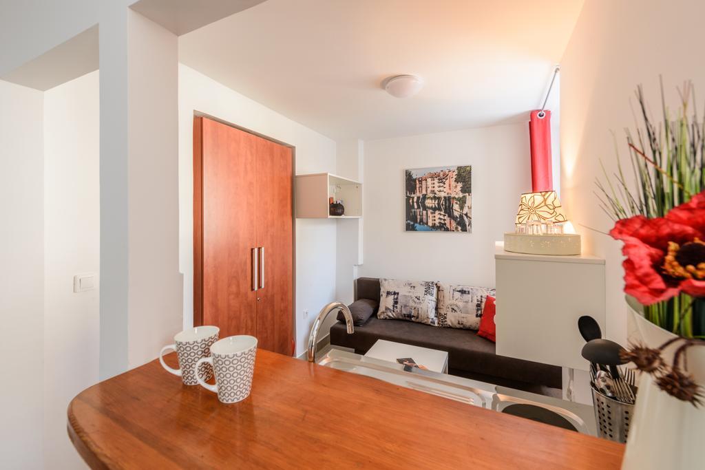 Apartments Vega Ljubljana Extérieur photo