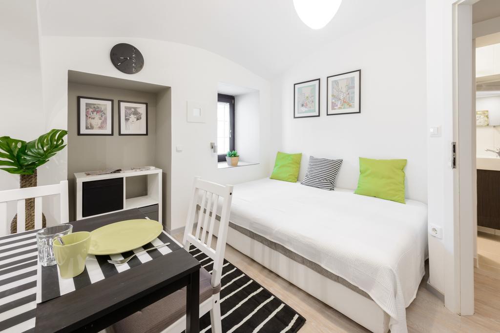 Apartments Vega Ljubljana Extérieur photo